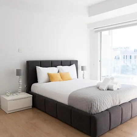 Lägenhet Deluxe Downtown With Spacious Balcony Nicosia